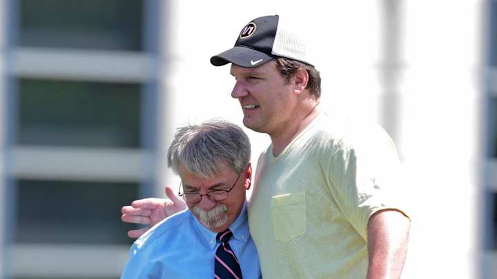 Titans interim president staying on job through this season