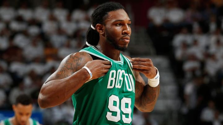 Grade the deal: Celtics re-sign Jae Crowder for five years, $35 million