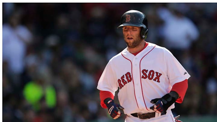 Red Sox 2B Dustin Pedroia day-to-day with knee inflammation