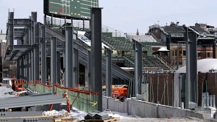 Cubs considered playing entire 2015 home schedule in Milwaukee Cubs considered playing entire 2015 home schedule in Milwaukee