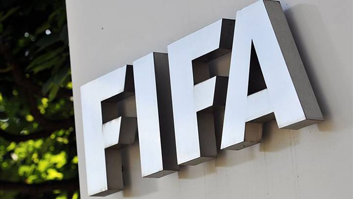 Swiss: 1 of 7 arrested FIFA officials agrees to extradition to U.S.