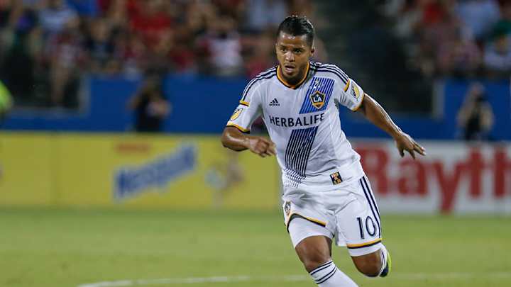 Giovani dos Santos (muscle injury) won’t play in USA-Mexico match