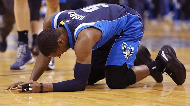 Rajon Rondo to have surgery for facial fractures