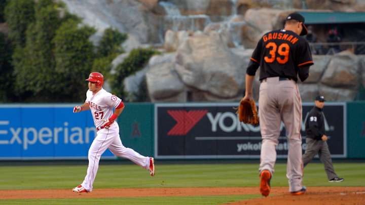 Angels' Mike Trout homers on his birthday for the 3rd time