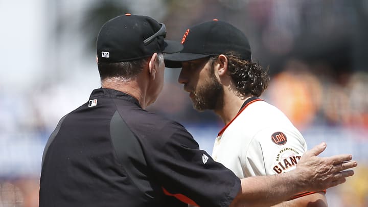 Braves score 4 in the 9th to stun Giants 7-5