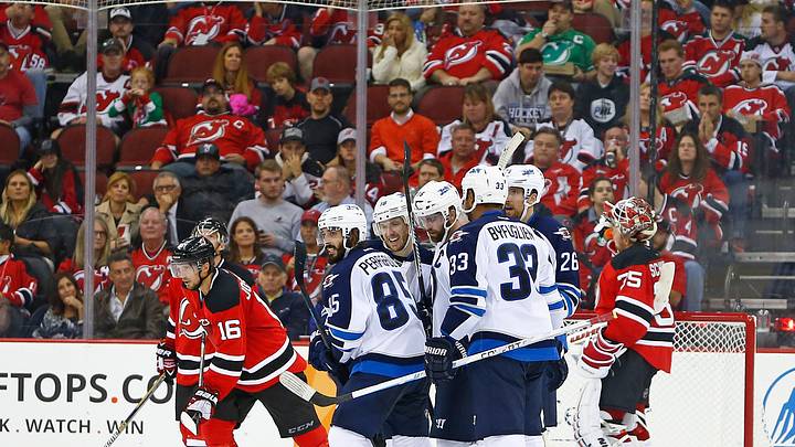 Jets spoil Hynes' debut as Devils coach, beat New Jersey 3-1