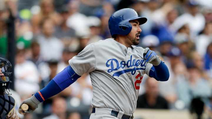 Gonzalez's 3 RBIs help Dodgers edge Padres in 12 innings Gonzalez's 3 RBIs help Dodgers edge Padres in 12 innings