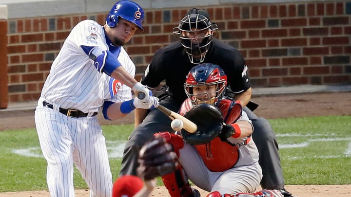 Watch: Kyle Schwarber hits ball out of Wrigley to put Cubs up 6–4 Watch: Kyle Schwarber hits ball out of Wrigley to put Cubs up 6–4