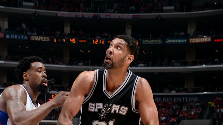 Duncan and Leonard help Spurs beat Clippers 111-107 in OT