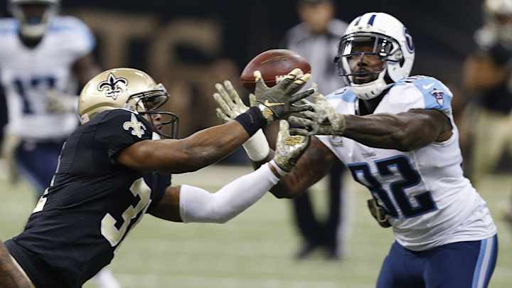 Watch: Delanie Walker scores on botched Saints interception