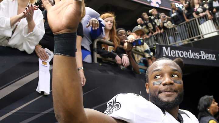 Breaux comes back from broken neck to start for Saints