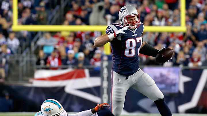 Brandon LaFell says players don’t want to tackle Rob Gronkowski