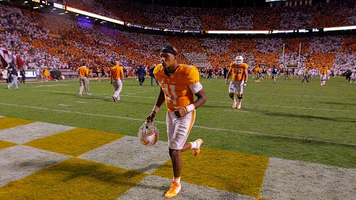 3 SEC teams out, Auburn tumbles in AP college football poll