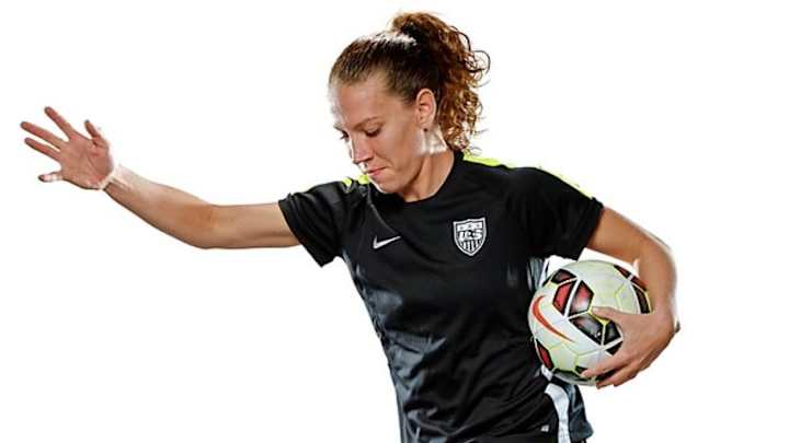 Meet the U.S. Women's World Cup team: Midfielder Lauren Holiday