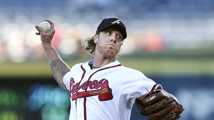 Braves P Mike Foltynewicz hospitalized for blood clots in arm