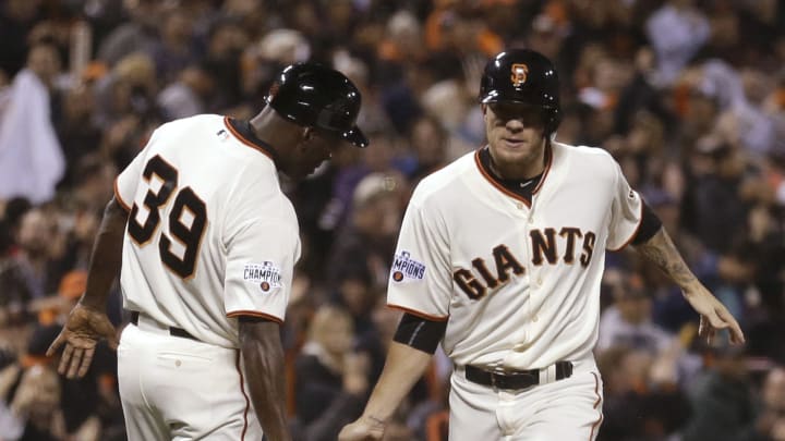 Peavy hits 1st HR in 9 years, pitches Giants past Reds 5-3