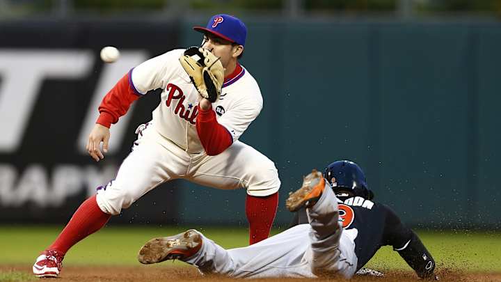 Yelich, Gordon have special days as Marlins sweep Phillies