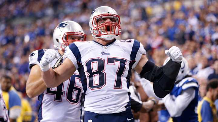 Report: Patriots restructure Rob Gronkowski's $10 million bonus