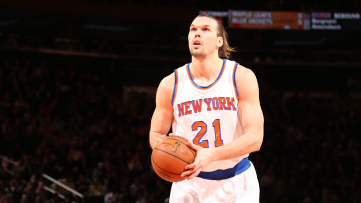 Knicks agree to one-year deal with Lou Amundson Knicks agree to one-year deal with Lou Amundson