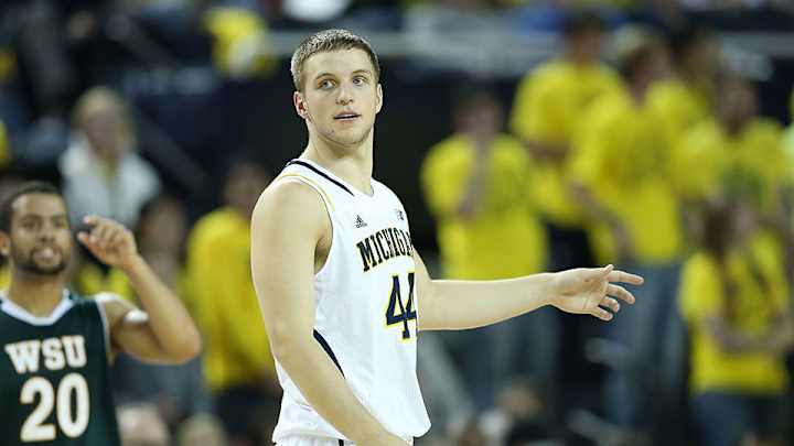 Former Michigan forward Max Bielfeldt transferring to Indiana