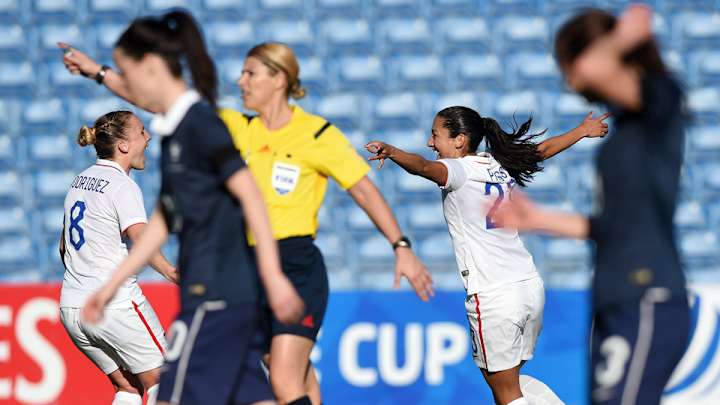 Watch: USWNT's Christen Press splits French defense for highlight-reel goal