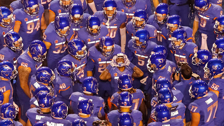 Boise State recruit arrested for bringing gun to high school Boise State recruit arrested for bringing gun to high school