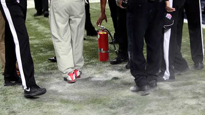 Steelers top Rams 12-6; Roethlisberger injures knee