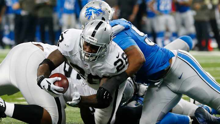 Detroit's defense steps up, leads Lions over Raiders 18-13