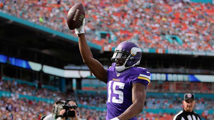 Report: Greg Jennings to sign with Dolphins Report: Greg Jennings to sign with Dolphins