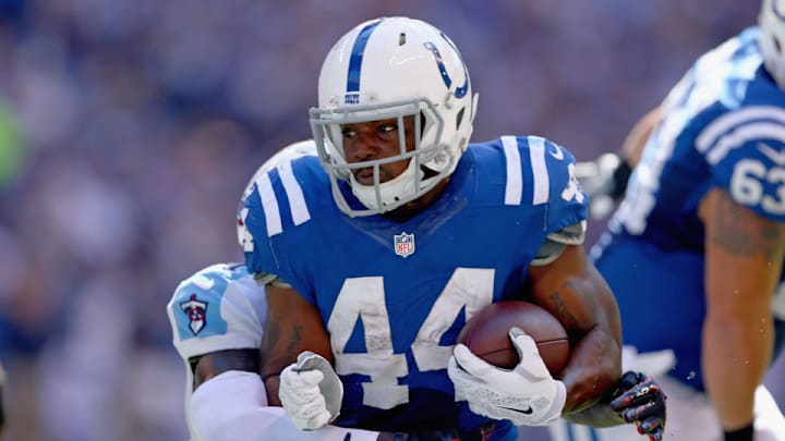Colts' Ahmad Bradshaw pleads not guilty to marijuana charge