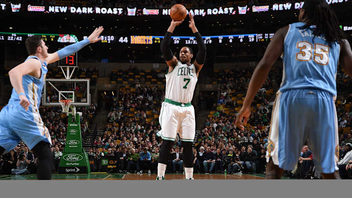 Jared Sullinger rocks a Steve Urkel shirt after being disciplined by team