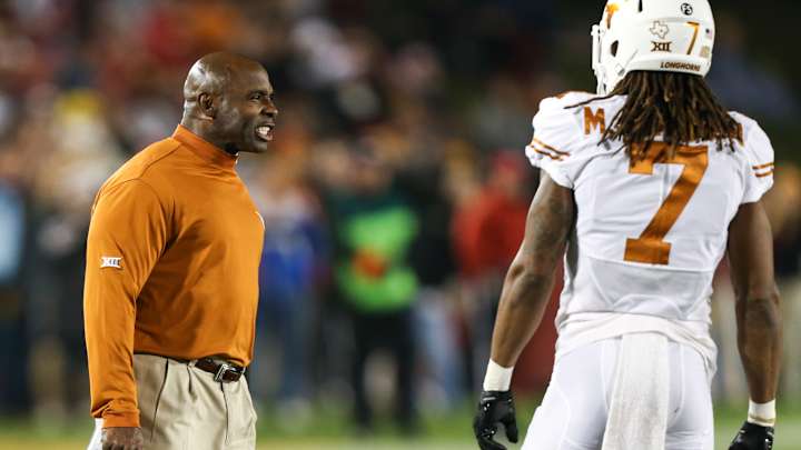 Texas, after showing progress, falters again Texas, after showing progress, falters again