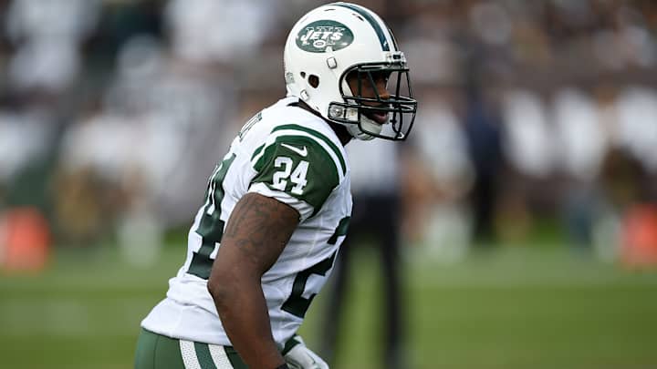 Jets cornerback Darrelle Revis expects to play Sunday vs. Titans Jets cornerback Darrelle Revis expects to play Sunday vs. Titans