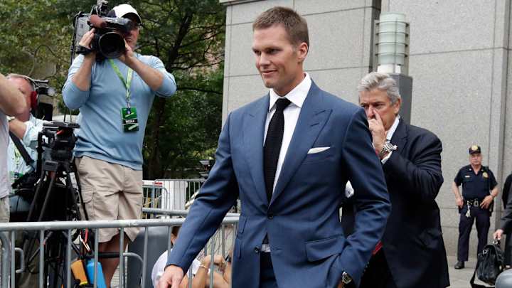 Tom Brady breaks silence on Deflategate ruling