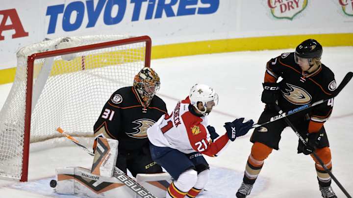Perry leads Ducks' comeback for 3-2, SO win over Panthers Perry leads Ducks' comeback for 3-2, SO win over Panthers