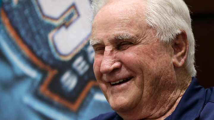 Don Shula says his Dolphins 'didn't deflate any balls'