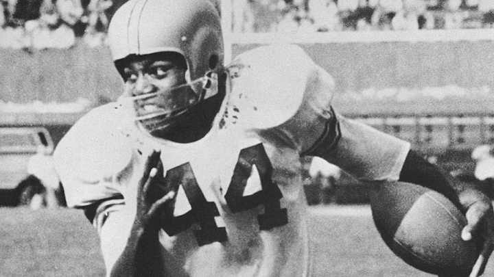 Clemson players don’t know who legendary running back Jim Brown is