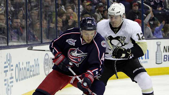 Blackhawks agree to 5-year extension with C Anisimov