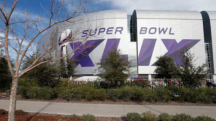 SI Now Live to air from Glendale, Ariz. at 6 p.m. ET on Tuesday