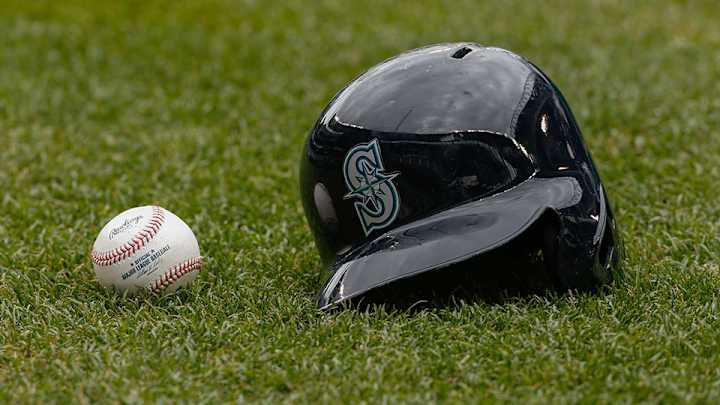 Mariners pitching prospect Victor Sanchez dies