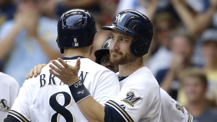 Braun's grand slam ties Yount, Brewers top Phillies 6-1