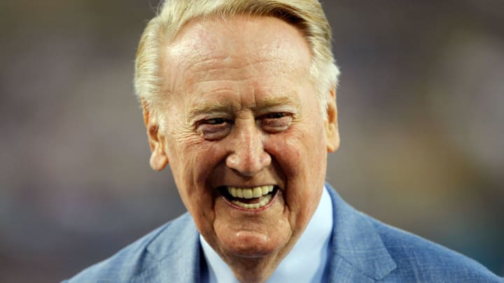 Vin Scully will miss Dodgers’ postseason after medical procedure Vin Scully will miss Dodgers’ postseason after medical procedure