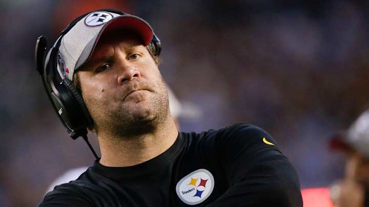 Steelers QB Ben Roethlisberger (sprained MCL) returns to practice Steelers QB Ben Roethlisberger (sprained MCL) returns to practice