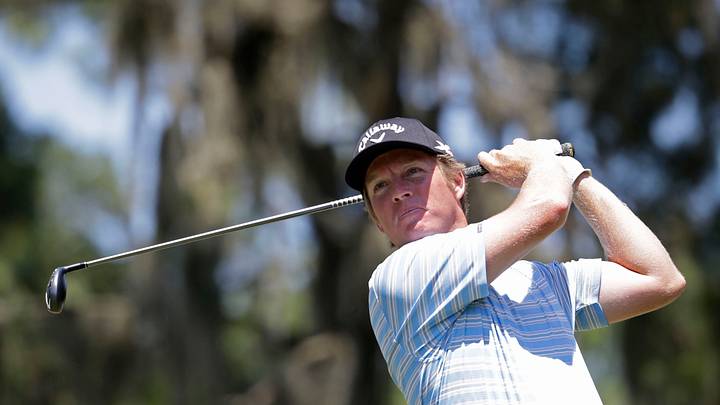 Derek Fathauer takes 1-shot lead in Mexico