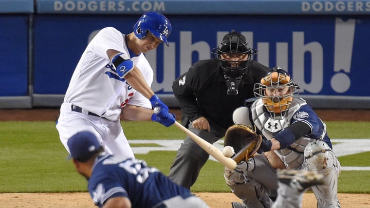Bolsinger shuts down Padres, Pederson hits HR as Dodgers win
