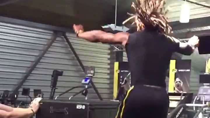 Watch: Missouri DB Finis Stribling completes 61-inch box jump Watch: Missouri DB Finis Stribling completes 61-inch box jump