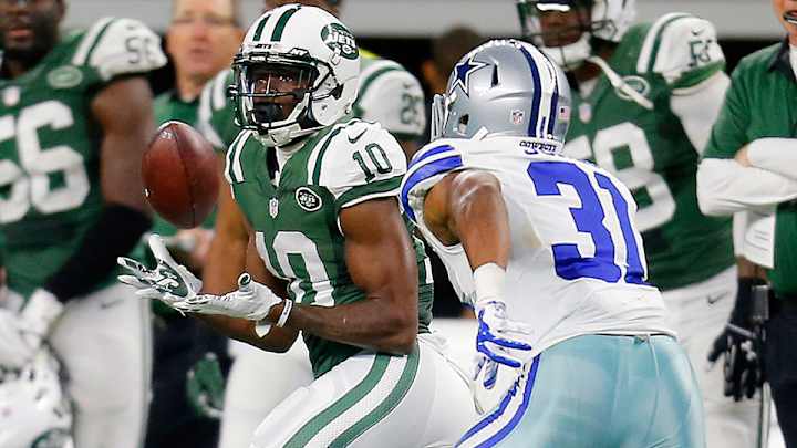 Fitzpatrick gets help from unexpected heroes in Jets' ugly win over Cowboys