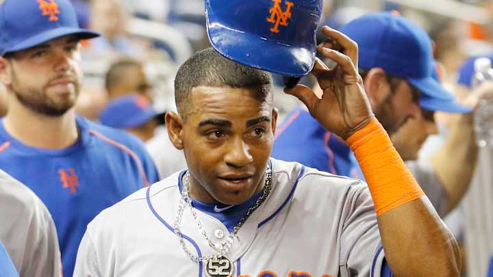 Cespedes hits 3 doubles, Mets top Marlins, take NL East lead