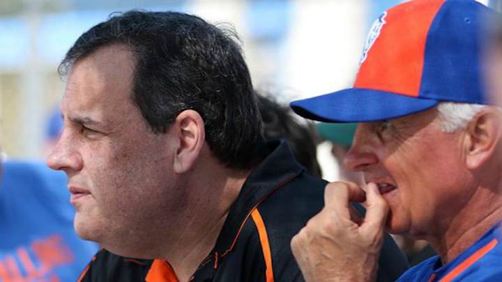 Gov. Chris Christie visits the Mets at spring training Gov. Chris Christie visits the Mets at spring training