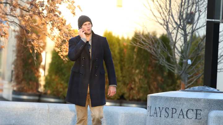 NFL says Tom Brady obstructed investigation by destroying cell phone